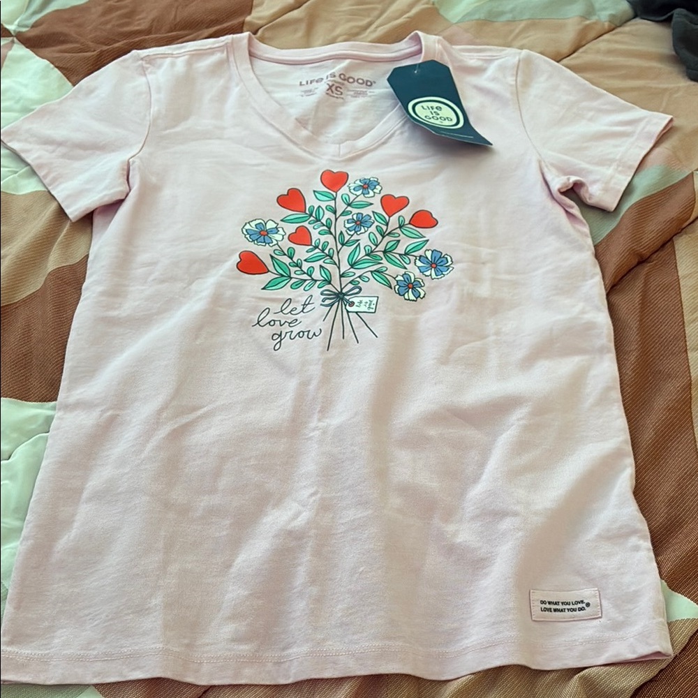 NEW Life Is Good Light Pink T-Shirt with Heart and Flower Design